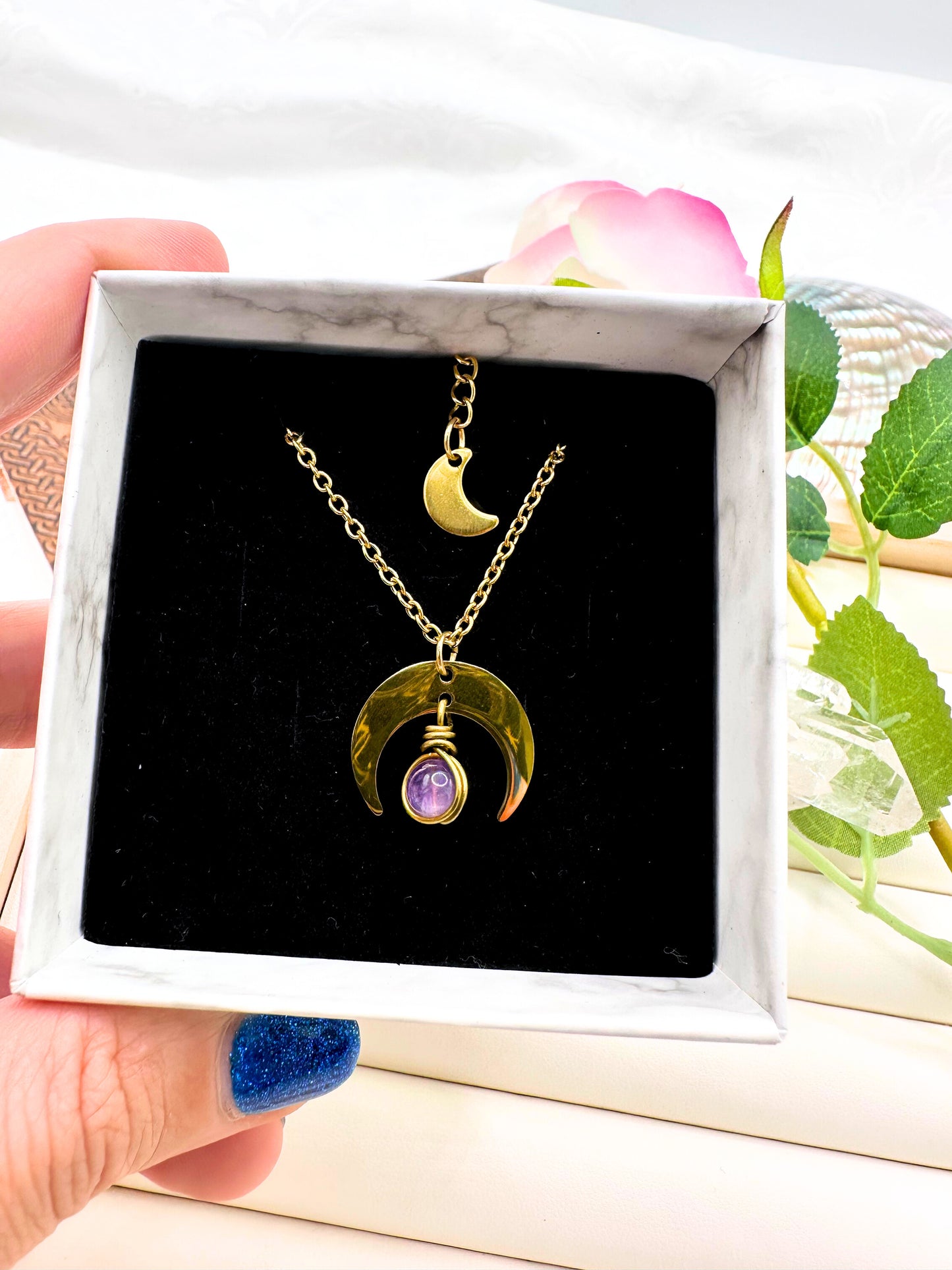 Amuleto Luna rovesciata e Ametista