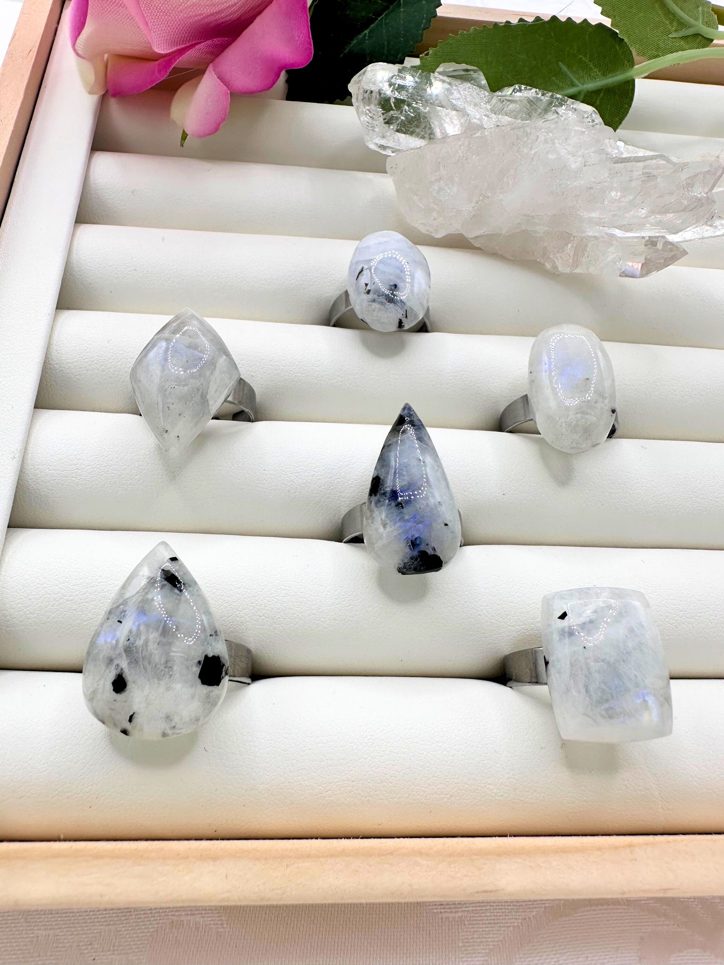 Anello Labradorite Bianca