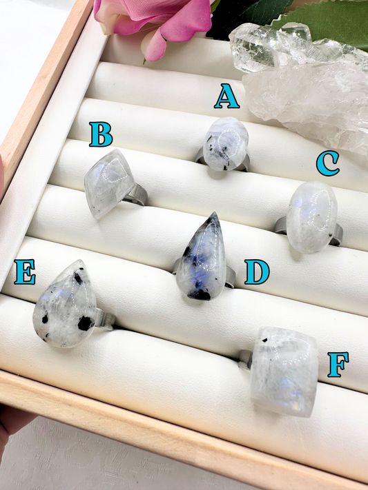 Anello Labradorite Bianca