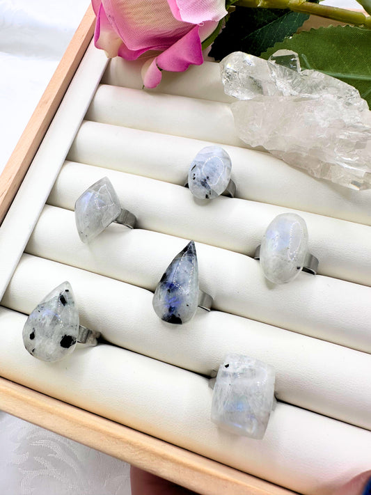 Anello Labradorite Bianca