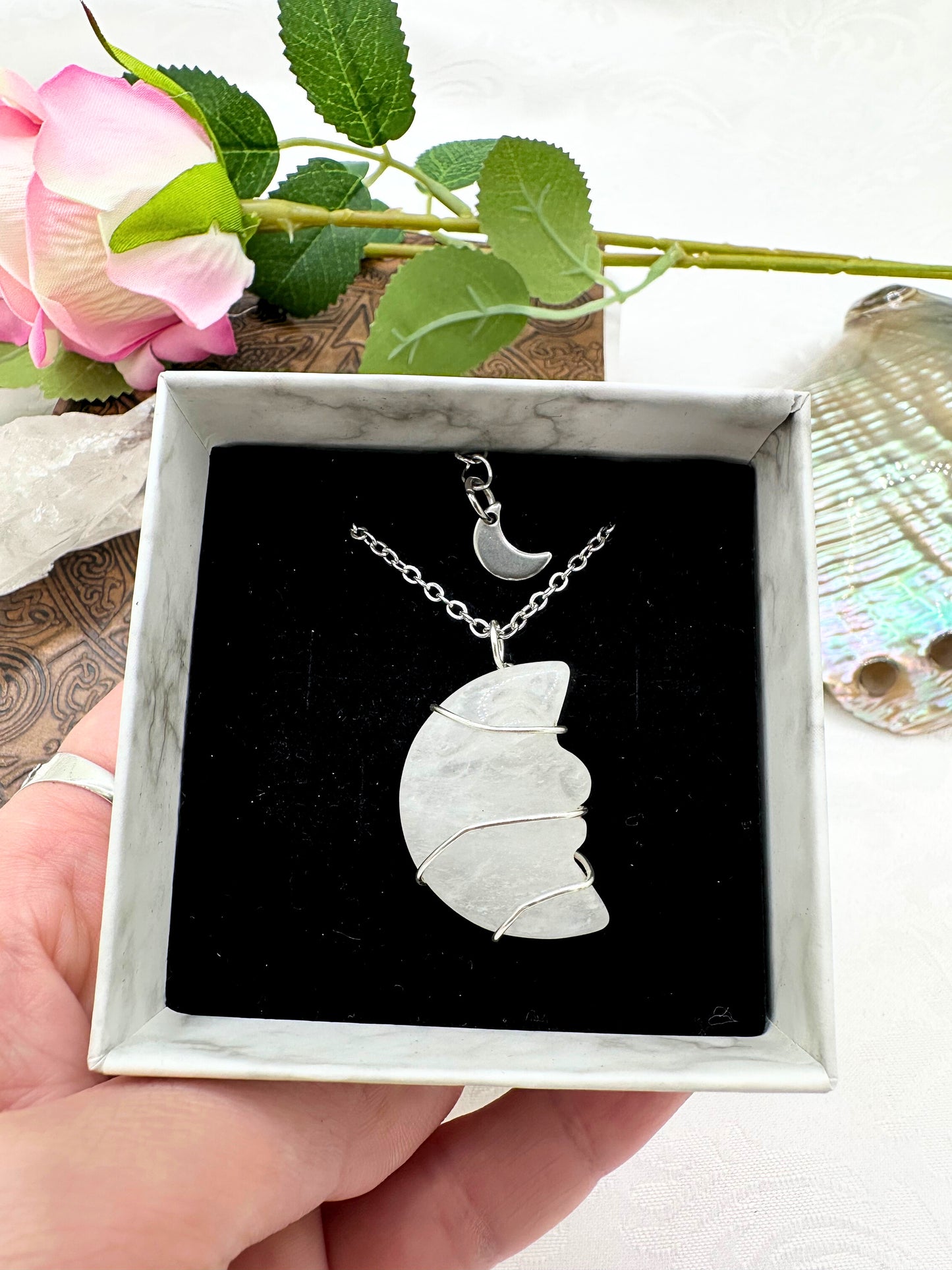Collana Viso Lunare in Cristallo di Rocca